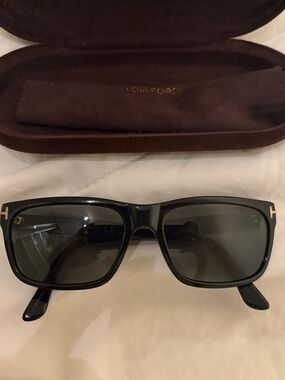 Tom Ford Sunnies